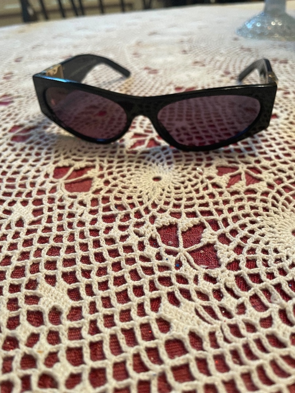 Givenchy Women's Cat Eye Sunglasses GV40055I, Black